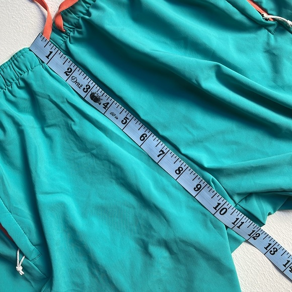 Patagonia • Women's Multi Trails Shorts − 5½" in Subtidal Blue • Size Small S - Picture 4 of 14